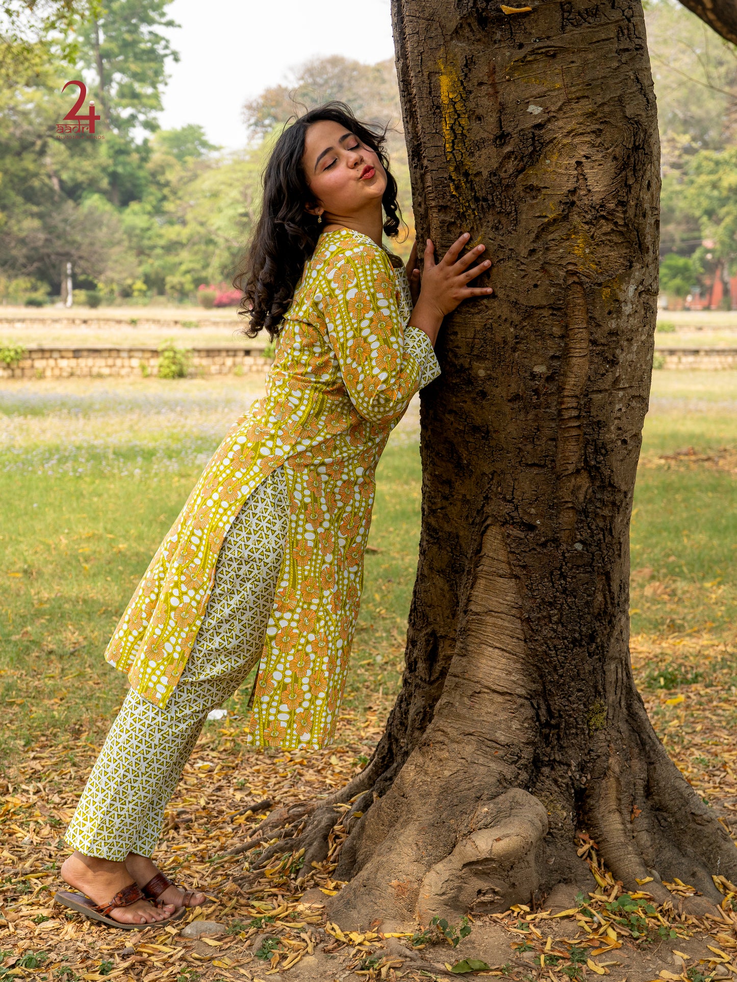 Olive Triangle Kurta Bottom Set