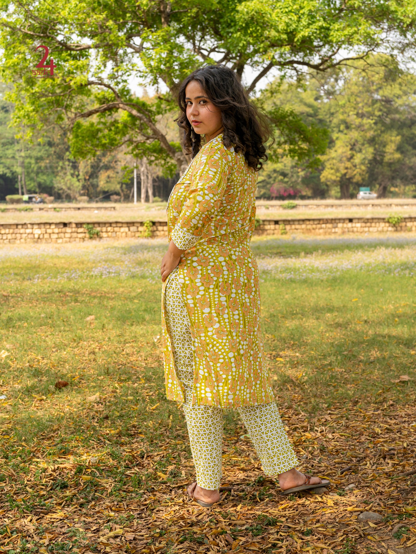 Olive Triangle Kurta Bottom Set